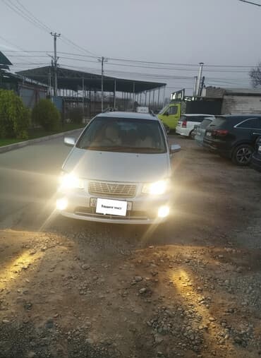 сдаётся авто с последующим выкупом: Nissan Liberty: 2000 г., 2 л, Вариатор, Бензиновая, Минивэн — 1