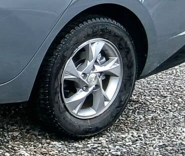 Колеса в сборе 205 / 65 / R 15, Зима, Б/у, Комплект, Легковые, Литые, отверстий - 5