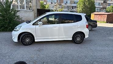 нода сивик: Honda Fit: 2005 г., 1.3 л, Автомат, Бензин, Хэтчбэк — 7