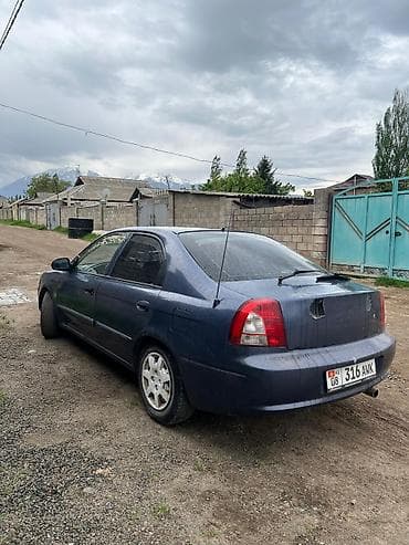 хонда степвагон 1: Kia Spectra: 2003 г., 1.6 л, Кол менен иштөөчү, Бензин, Седан — 4