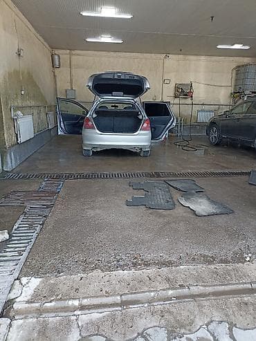 авто лексус 330: Honda Civic: 2002 г., 1.6 л, Автомат, Бензин, Хэтчбэк — 3