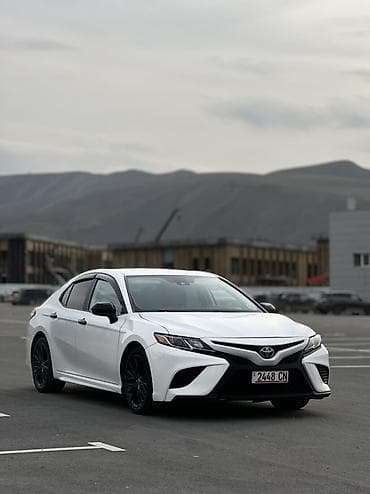Транспорт: Toyota Camry: 2020 г., 2.5 л, Автомат, Бензин, Седан — 1