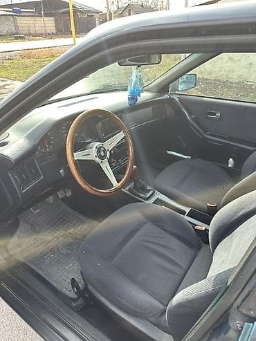 mers 211: Audi 80: 1993 г., 2 л, Механика, Бензин, Седан — 8