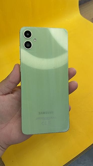 Samsung Galaxy A05, Б/у, 64 ГБ, 2 SIM