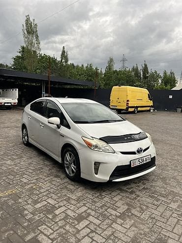 toyota crown бампер: Toyota Prius: 2014 г., 1.8 л, Автомат, Гибрид, Лифтбек — 2
