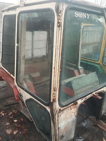 ХТЗ Тракторлор: Ушул юмз запчастары бар матор каропка уголник — 8