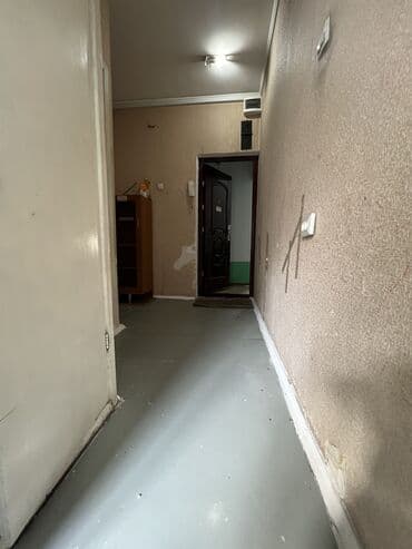 продаю дом с новопокровка: 1 комната, 35 м², 105 серия, 4 этаж, Старый ремонт — 6