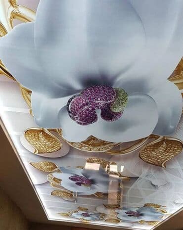 требуются монтажники натяжных потолков: Натяжной потолок Глянцевое, Матовое, 3D потолки Гарантия, Бесплатная консультация, Бесплатный замер — 1