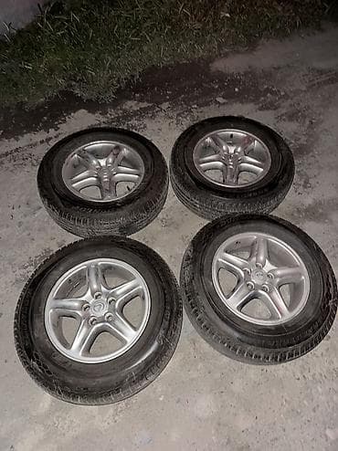 Колеса в сборе 215 / 60 / R 16, Лето, Комплект, Легковые, Литые, отверстий - 5