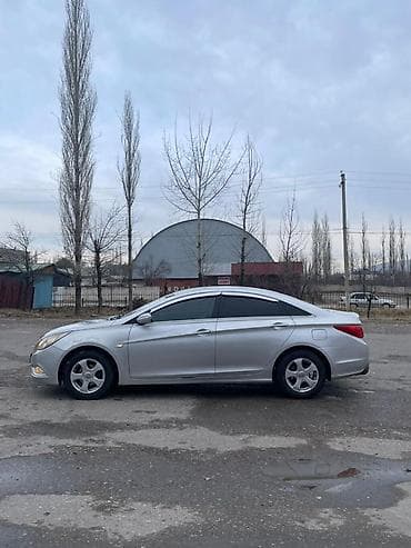 авто эстима: Hyundai Sonata: 2011 г., 2 л, Автомат, Газ, Седан — 4