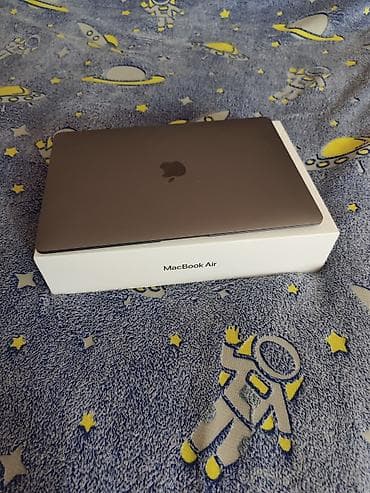 Ноутбуки и аксессуары: Продаю MacBook Air 8/256 gb — 2