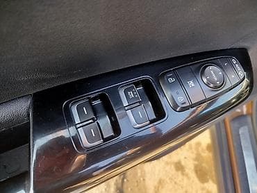 кона авто: Kia Sportage: 2016 г., Дизель, Кроссовер — 8