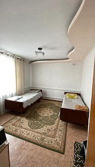 4 bedroom: Ак Ордо 1. уй сатылат. Эл-Нур Банянын жанында. Ак орго Б.Алыкулова — 9