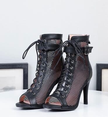 танцевальный туфли: Туфли для танцев Хилсы 
Новые!
Размер: 37
Длина каблука: 9см — 2