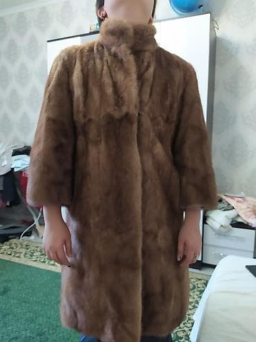 Продаю шубу из норки, французкая длина, 3/4 рукава, бежевого цвета