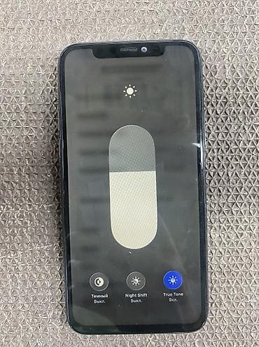 face: IPhone 11 Pro, Б/у, 256 ГБ, Black Titanium, 100 % — 2