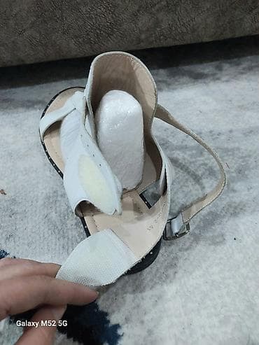 босоножки коричнево черные: Босоножки, 41, Новый, цвет - Белый, Самовывоз — 7