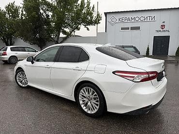 camry hybrid: Toyota Camry: 2020 г., 2.5 л, Автомат, Гибрид, Седан — 6
