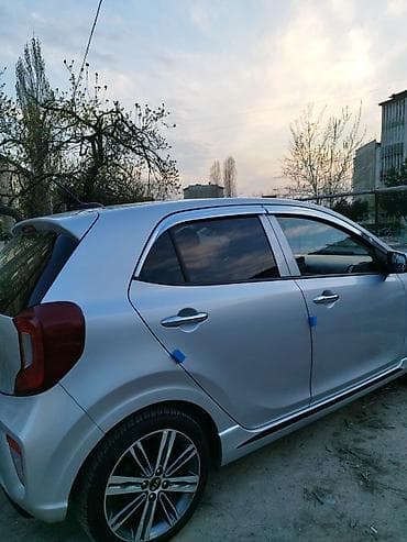 Kia Morning: 2017 г., 1 л, Автомат, Бензин, Хэтчбэк