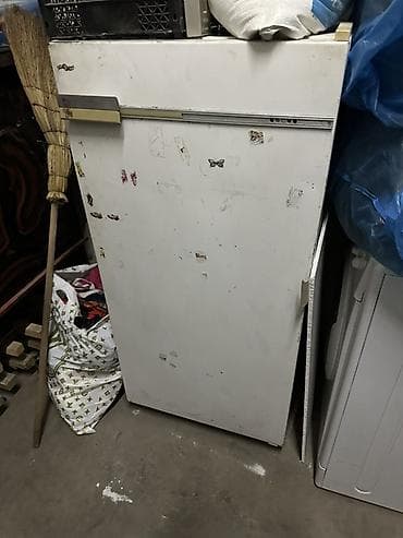 холодильник домашние: Холодильник Indesit, Б/у, Двухкамерный, 60 * 160 * — 3