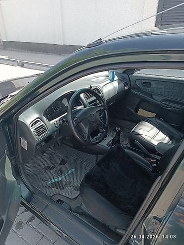 mazda 326: Mazda 626: 1998 г., 2 л, Механика, Бензин, Седан — 8