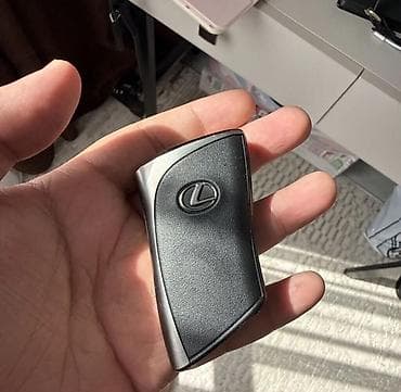 Ключ Lexus 2021 г., Б/у, Оригинал