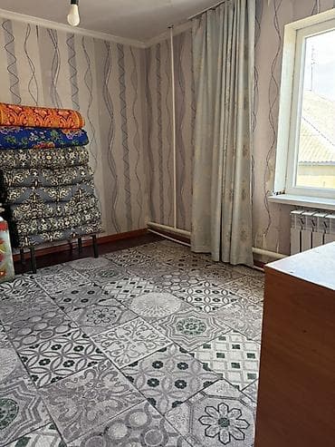 нижный ала арча: Продается дом в центре г. Каракол, в «золотом квадрате», по ул — 10