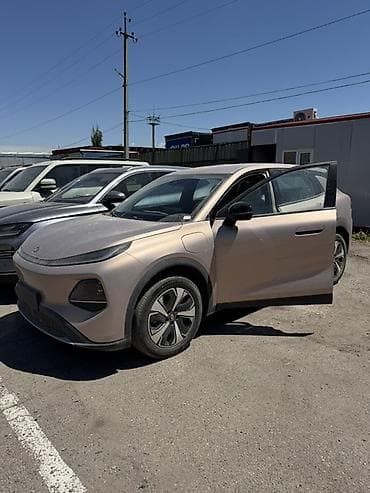 changan: Changan Qiyuan Q05: 2026 г., Вариатор, Электромобиль, Лифтбек — 2