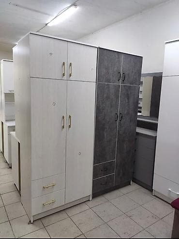 Продаю шкаф Шифоньер Из российского ламината Кромка пах Шкаф at lalafo.kg Продаю шкаф Шифоньер Из российского ламината Кромка пах Шкаф