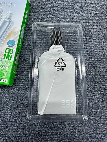 Аксессуары для мобильных телефонов: Компактный и мощный пауэрбанк GERLAX на 10 000 mAh с быстрой зарядкой — 4