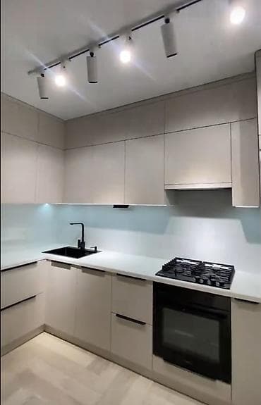 уголок в кухню: Кухонный гарнитур, цвет - Бежевый — 1