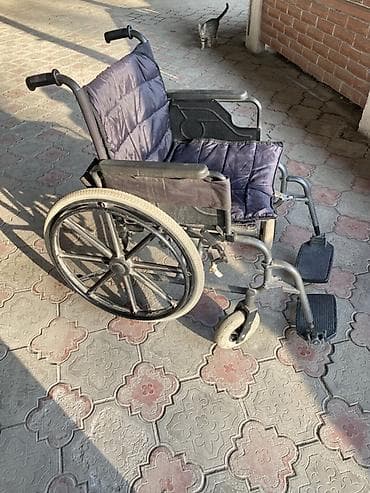 Инвалидная коляска с ручным приводом - Тип: механическая, с большими