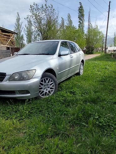 бир: Toyota Altezza: 2005 г., Автомат, Бензин, Универсал — 2