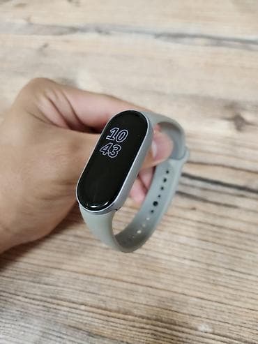 Xiaomi: Xiaomi smart band 9 в хорошем состоянии. - Цвет корпуса светло — 4