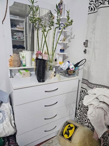 кухонный буфет для посуды: Комод состояние хорошее
все рабочее — 1