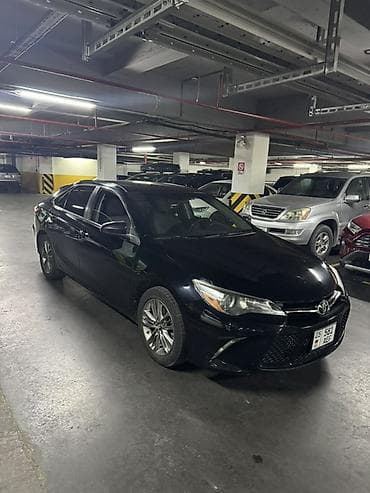 Toyota Camry: 2017 г., 2.5 л, Автомат, Бензин, Седан