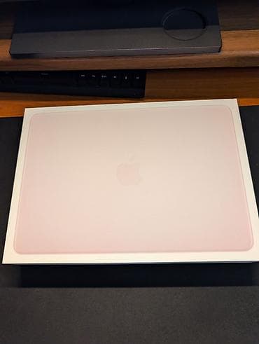 ipad m4: Apple MacBook Neo (цвет: розовый, корпус тонкий из алюминия) - Экран — 4