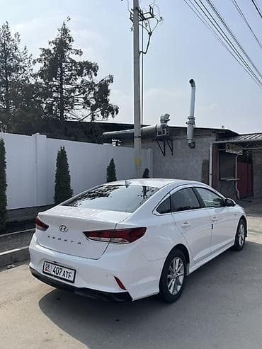 e class: Hyundai Sonata: 2017 г., 2 л, Автомат, Газ, Седан — 3