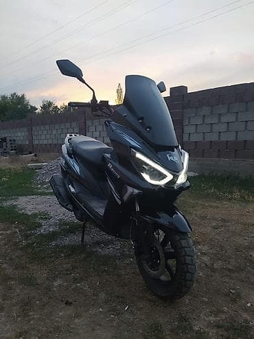 мотор скутер: Скутер KJR Racing Storm - Кузов: спортивный дизайн, цвет — черный — 3