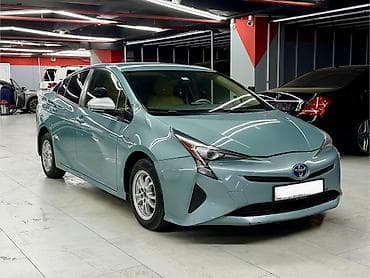 byd song plus: Toyota Prius: 2016 г., 1.8 л, Вариатор, Гибрид, Хэтчбэк — 2