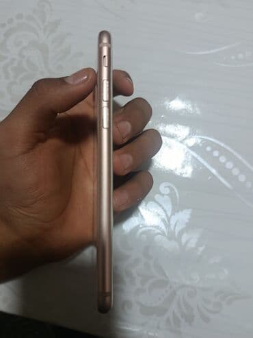 айфон 13 п: IPhone 8, Б/у, 64 ГБ, Золотой — 2