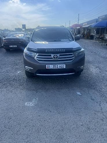5: Toyota Highlander: 2012 г., 3.5 л, Автомат, Гибрид, Кроссовер — 4