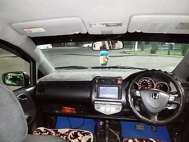 subaru forester 2001: Honda Fit: 2003 г., 1.5 л, Бензин, Хэтчбэк — 7
