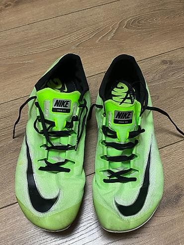 язычок: Nike Zoom 400 — легкие спринтерские шиповки для дорожки (100–400 м — 3