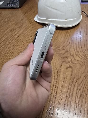 ми 12 ультра: Xiaomi, 13 Ultra, цвет - Белый — 5