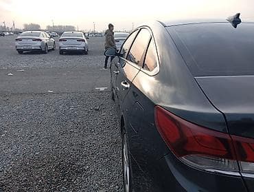 infinity fx: Седан бизнес-класса, темно-серый металлик. Кузов и дизайн: - — 4