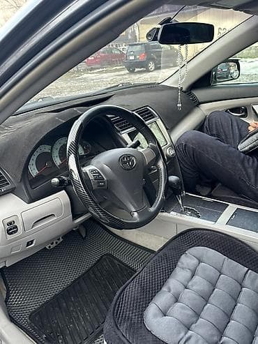 prius 2012: Toyota Camry: 2009 г., Автомат, Бензин, Седан — 5