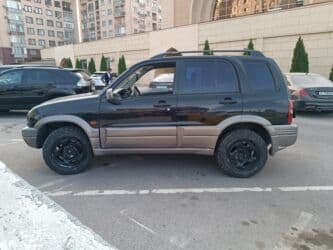 срочно срочно продам машину: Suzuki Grand Vitara: 1999 г., 2.5 л, Автомат, Бензин, Внедорожник — 4