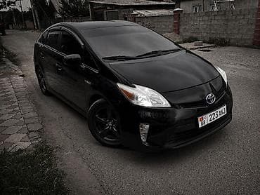step wgn: Toyota Prius: 2012 г., 1.8 л, Автомат, Гибрид, Хэтчбэк — 1