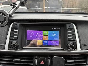 spark 2: Б/у, 2-DIN, 9 ", Apple Carplay, Без системы — 1